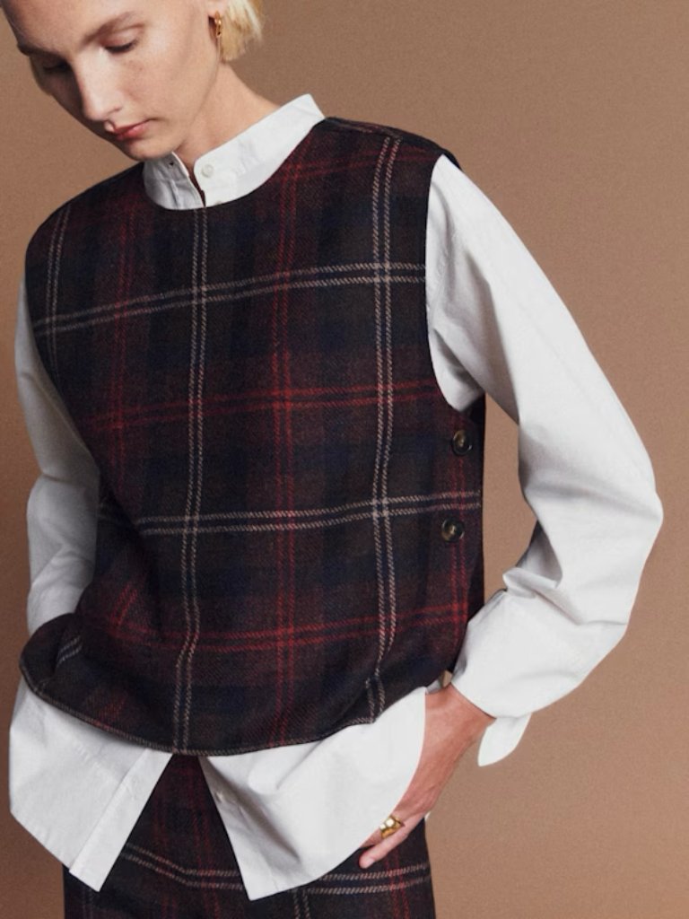 Sezane "Aaron" Plaid Vest In Maroon, Size 36. Fits Like A Size Small